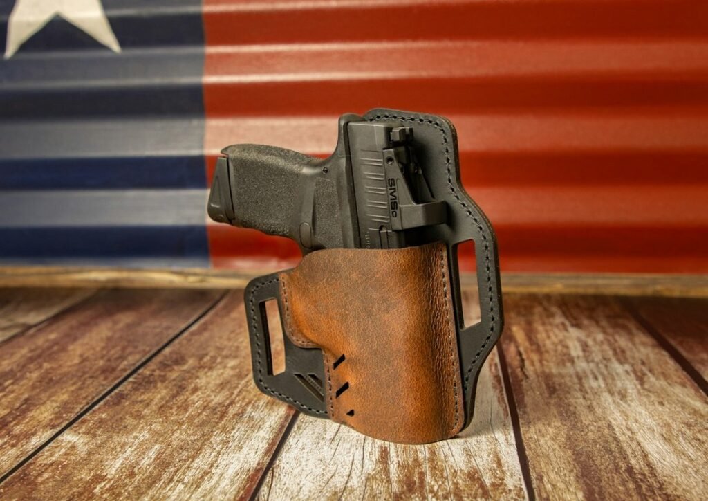 Everyday Carry Handgun and Concealed Holster for Santa Monica CCW
